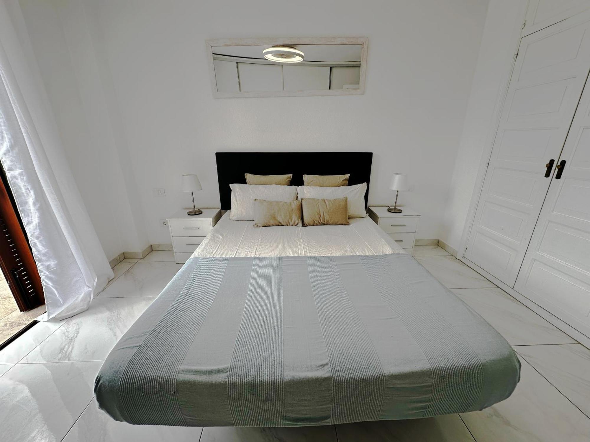 ארונה Classbnb - 3 Apartments 50M From The Las Americas Promenade מראה חיצוני תמונה