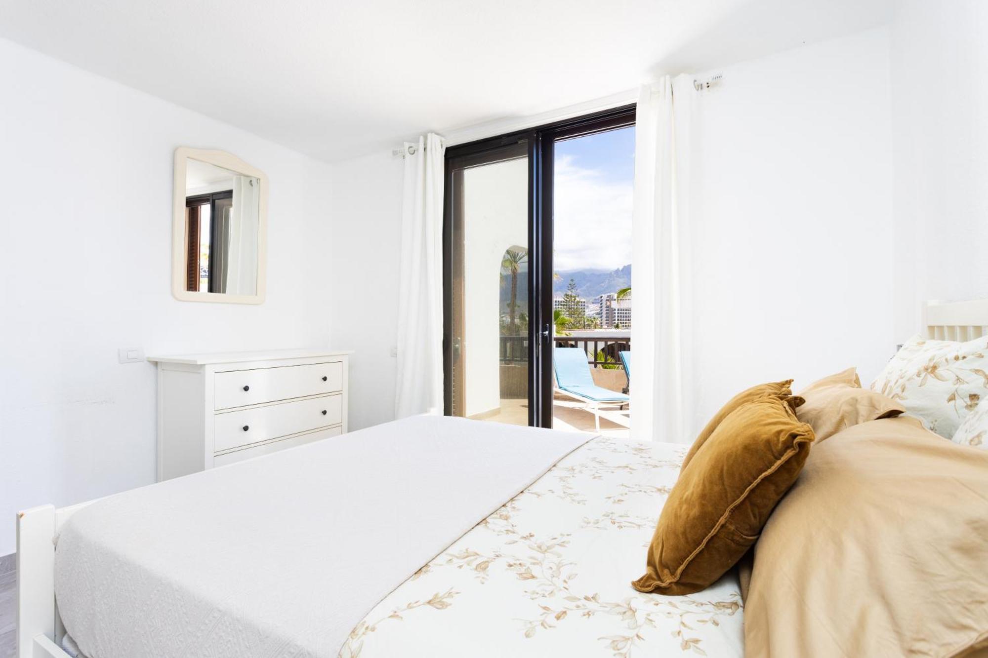 ארונה Classbnb - 3 Apartments 50M From The Las Americas Promenade מראה חיצוני תמונה