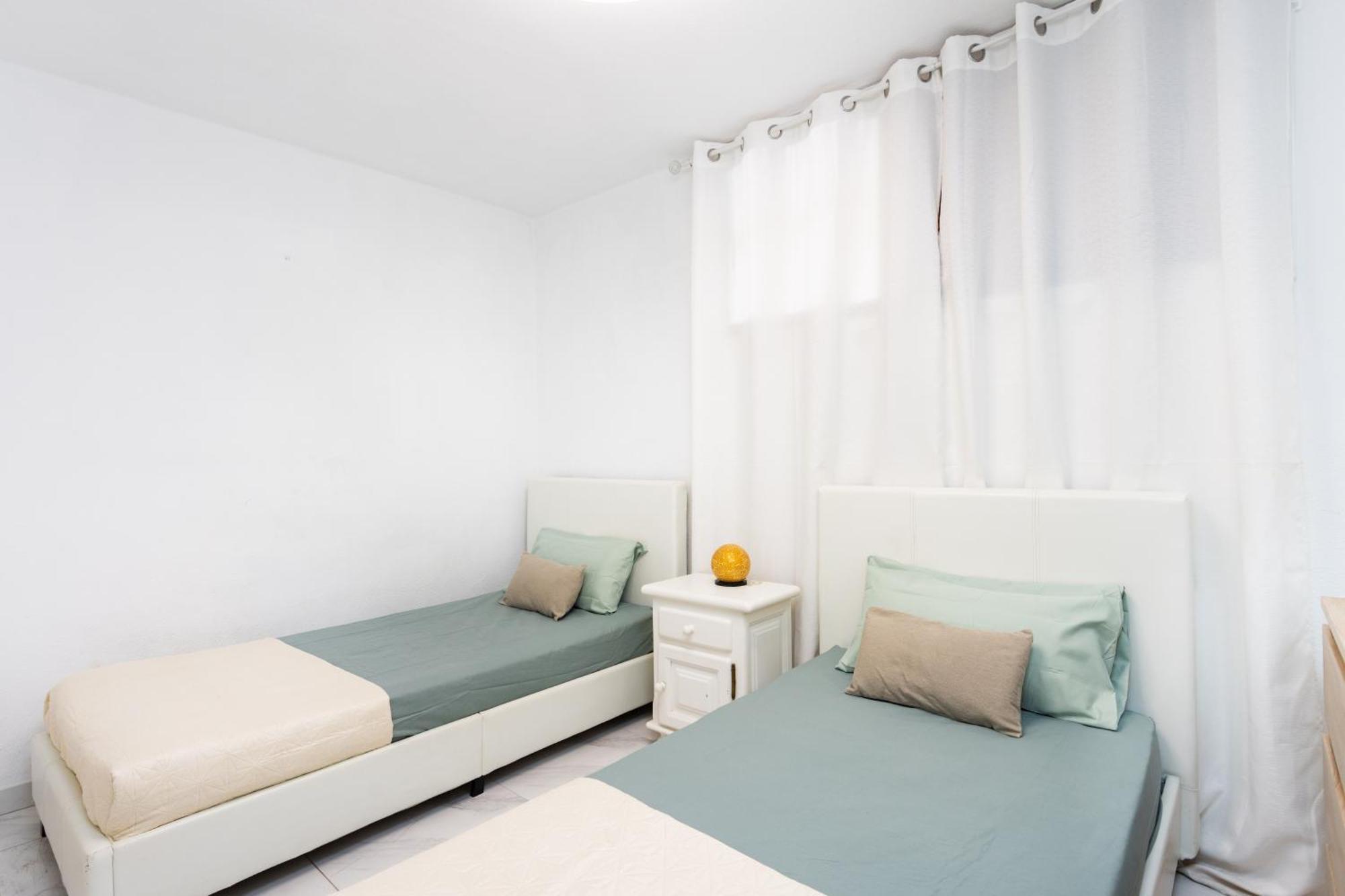 ארונה Classbnb - 3 Apartments 50M From The Las Americas Promenade מראה חיצוני תמונה