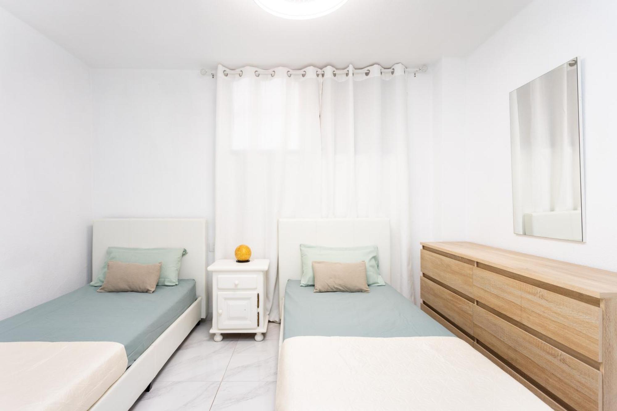 ארונה Classbnb - 3 Apartments 50M From The Las Americas Promenade מראה חיצוני תמונה